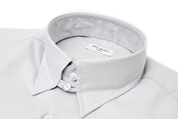 クラシックを穏やかに表現するスーツスタイル